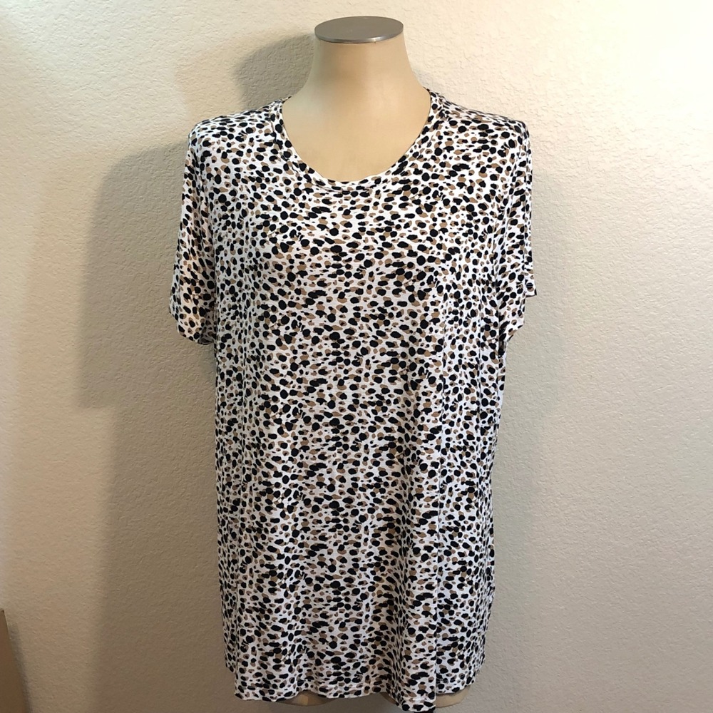 24/7 by Maurices Womens 1X Leopard Animal Print Short Sleeve Crew Neck T-Shirt